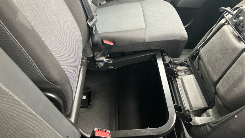 Renault Master Mwb Diesel Fwd MM35dCi 135 Business+ Medium Roof Van